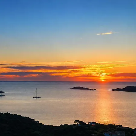 Holiday home Big Pevero Sea View House 5 Three Bedrooms